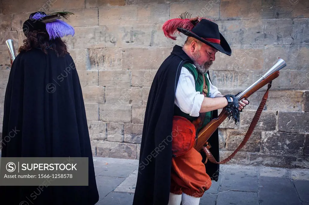 `Trabucaires´ men armed with blunderbuss at Bisbe street during La Merce Festival  Barcelona  Catalonia  Spain