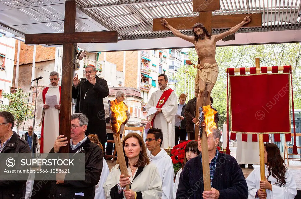 Representation, Way of the Cross, chaired by Cardinal and Archbishop of Barcelona Lluis Martinez Sistach, Good Friday, Easter week, ´la marquesina, Vi...