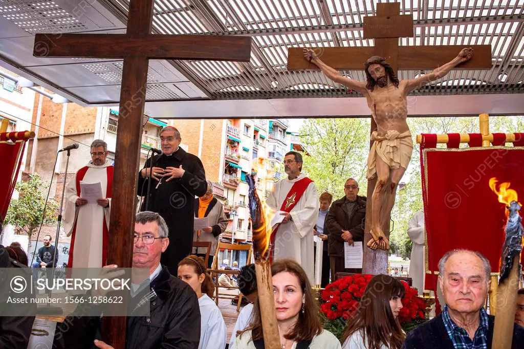 Representation, Way of the Cross, chaired by Cardinal and Archbishop of Barcelona Lluis Martinez Sistach, Good Friday, Easter week, ´la marquesina, Vi...