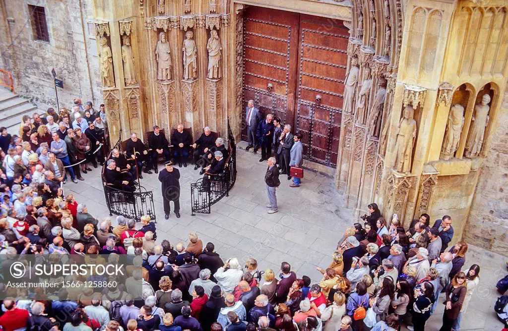 Meeting of the ´Tribunal de las Aguas´ Water Court at the Puerta de los Apóstoles Door of the Apostles  ,Cathedral,Valencia,Spain