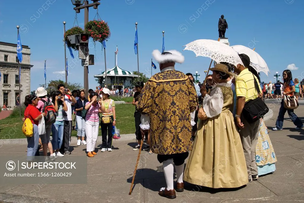 people in period costume from end of XVIIth century, Nouvelle-France Festival, Quebec City, Quebec province, Canada, North America