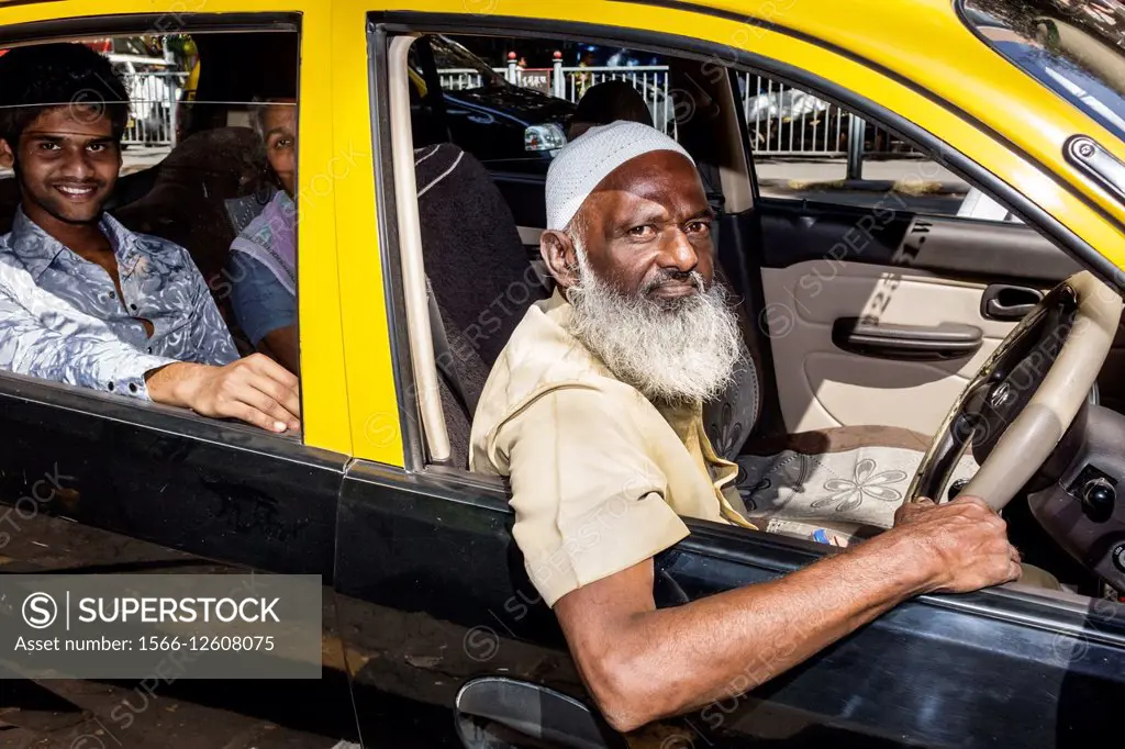 India, Indian, Asian, Mumbai, Fort Mumbai, Mantralaya, Mahatma Gandhi Road, man, Muslim, taxi cab, driver, passenger,