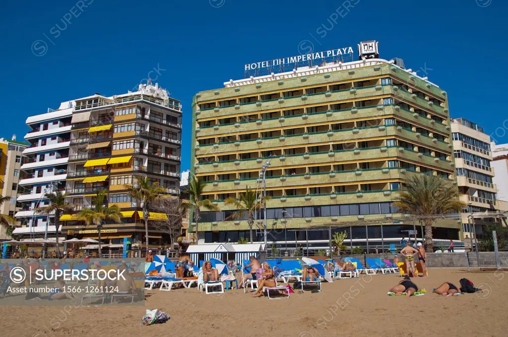 Playa de las Canteras beach in front of Hotel Imperial Playa in Santa Catalina district Las Palmas de Gran Canaria island the Canary Islands Spain Eur...