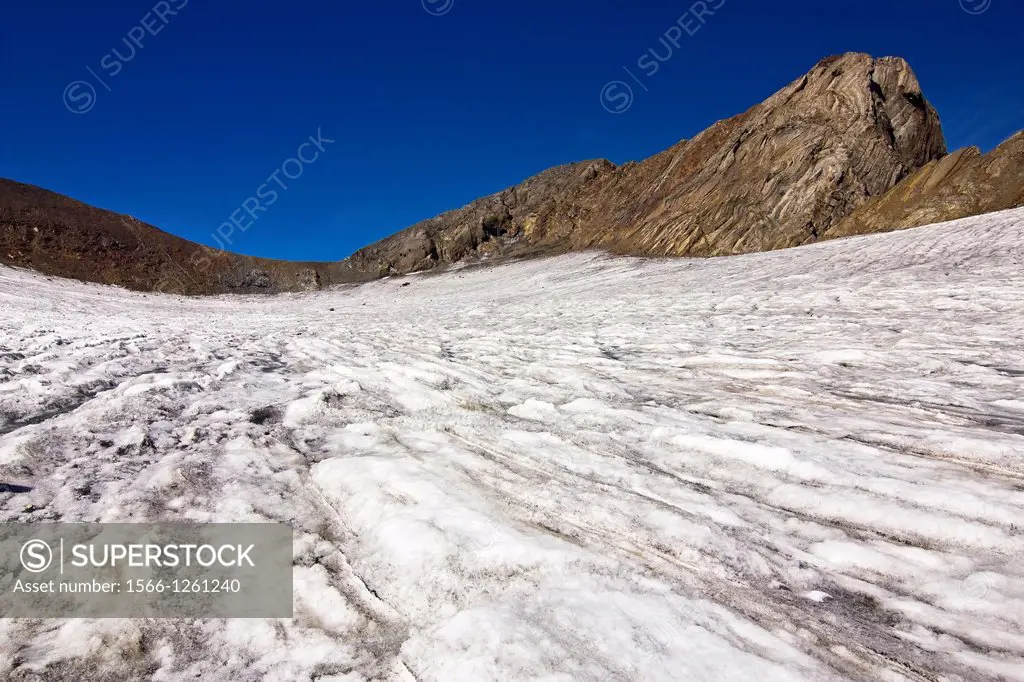 Glacier Ossoue and Pique Longue - Vignemale - Ossoue Valley - Gavarnie - Hautes Pyrenees - France - Europe