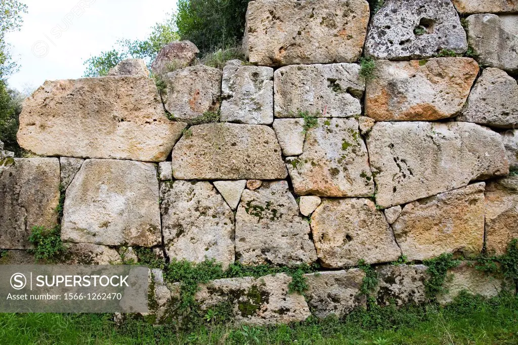 europe, italy, tuscany, ansedonia, ruins of the ancient town of cosa, archaeological area, walls