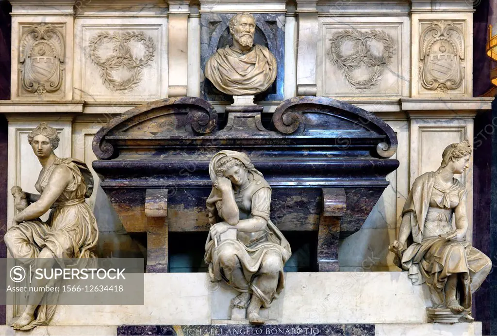 Tomb of Michelangelo Buonarroti by Giorgio Vasari in Basilica Santa Croce in Florence, Tuscany, Italy, Europe