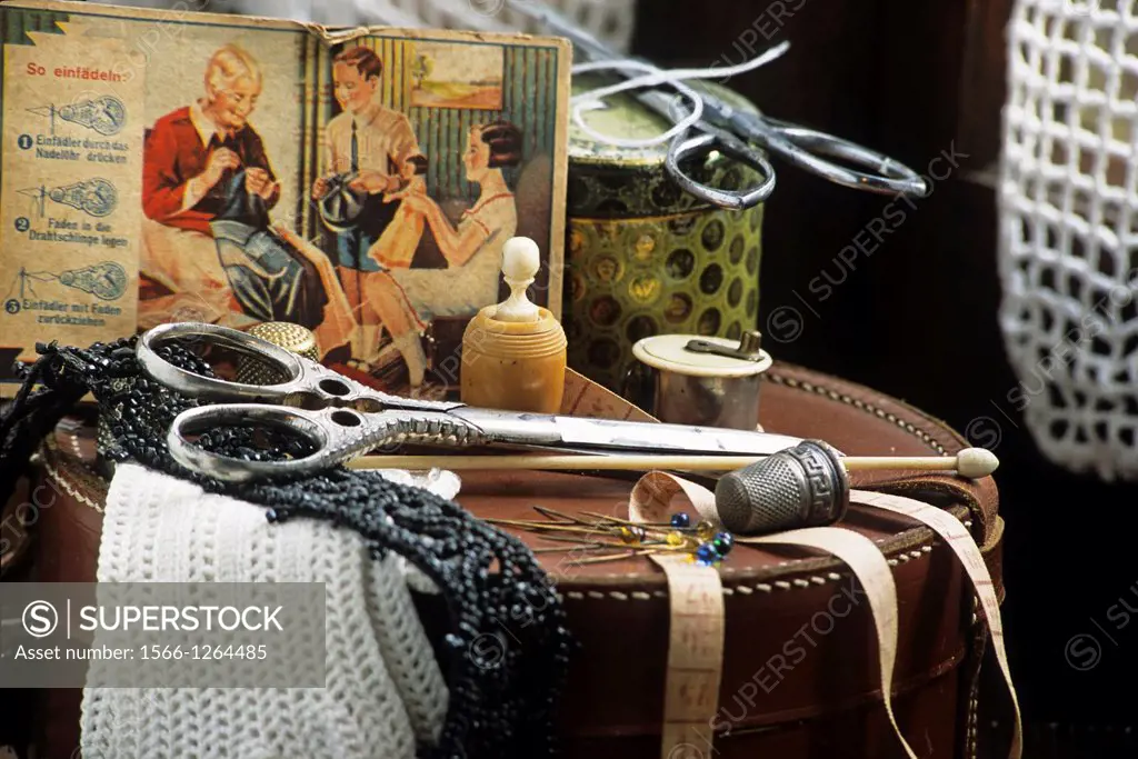 sewing kit, Museum of the Maison Lorraine, Oberdorff, Moselle department, Lorraine region, France, Europe