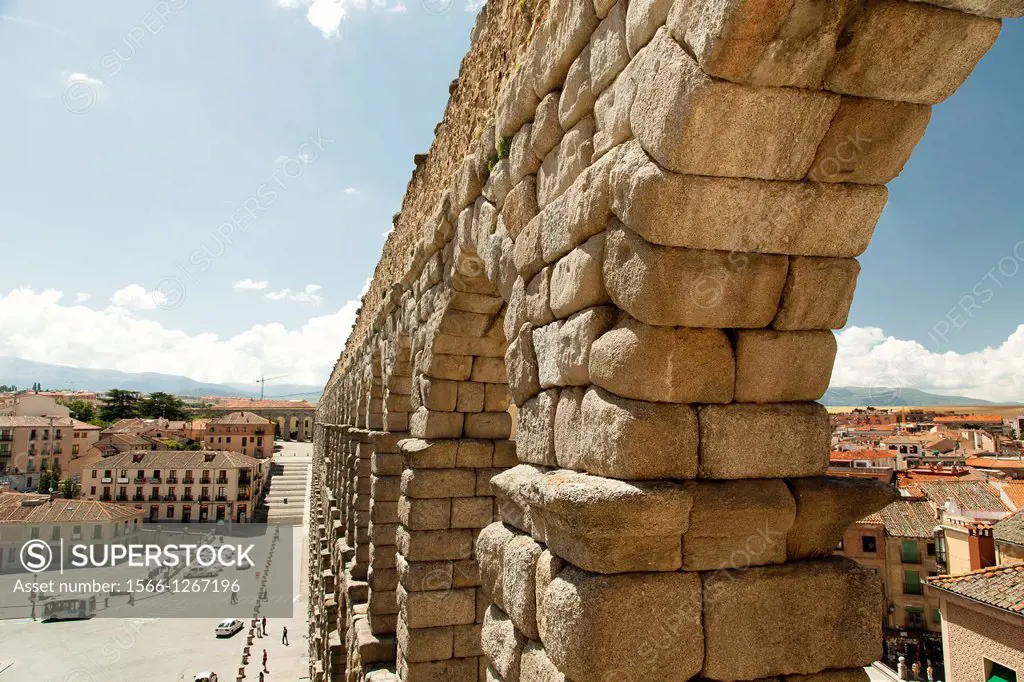 Antique Roman aqueduct, Segovia, Segovia Province, Spain