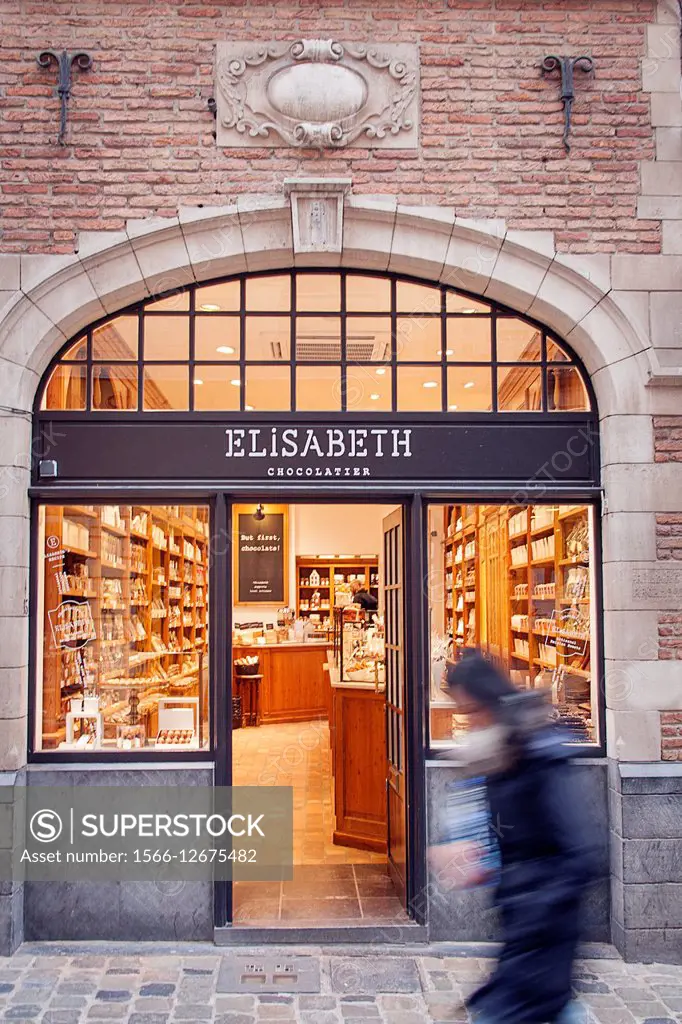 Elisabeth chocolate shopwindow in Brussels.