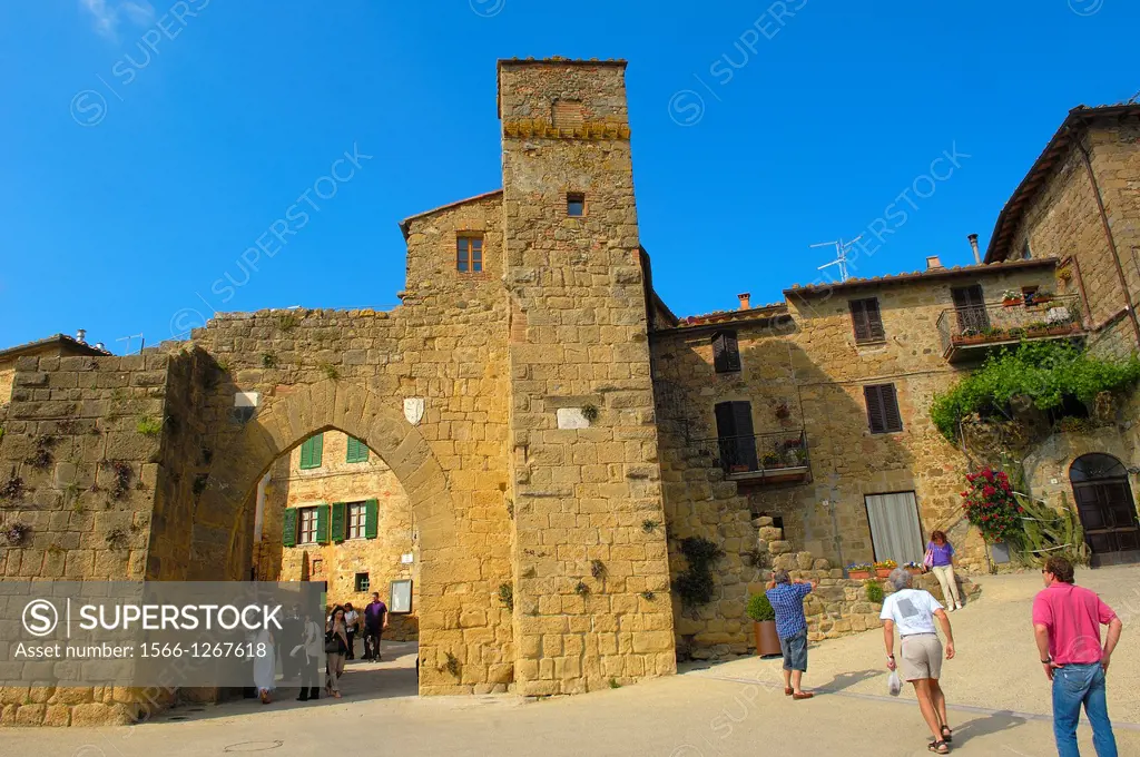 Monticchiello, Pienza, Porta di Sant´Agata, Val d´Orcia, Orcia Valley, UNESCO world heritage site, Siena Province, Tuscany, Italy, Europe.