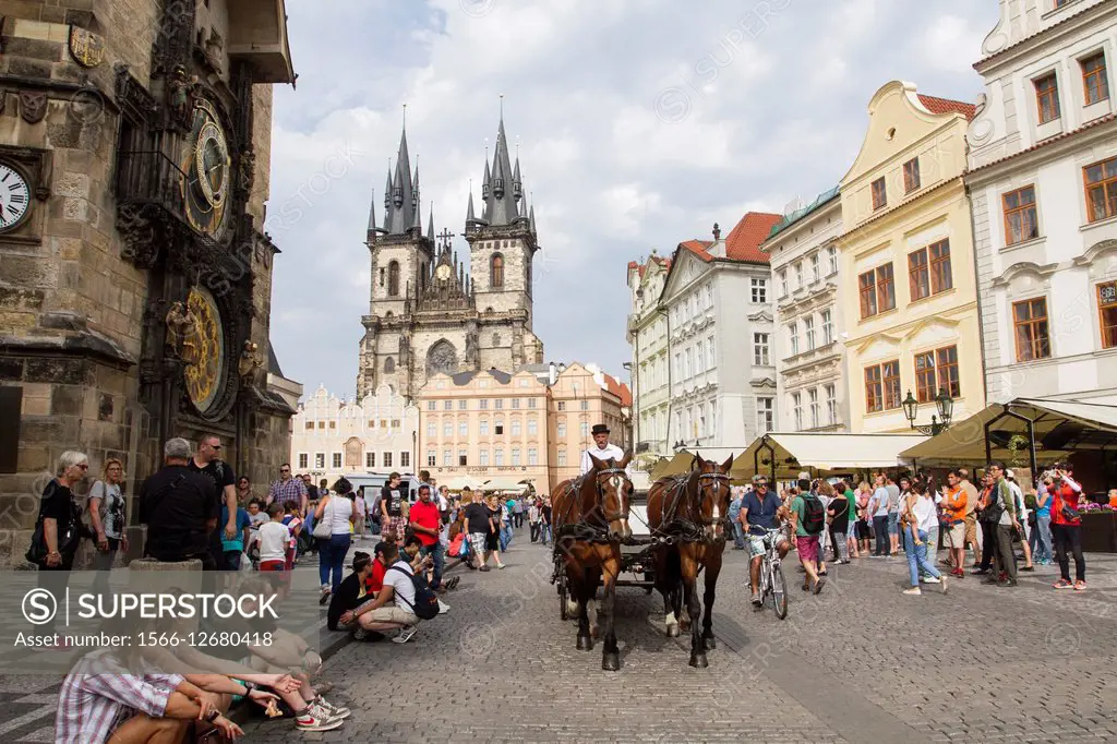 Horses´s carriage in Old Town Square, Praha, Czech Republic.