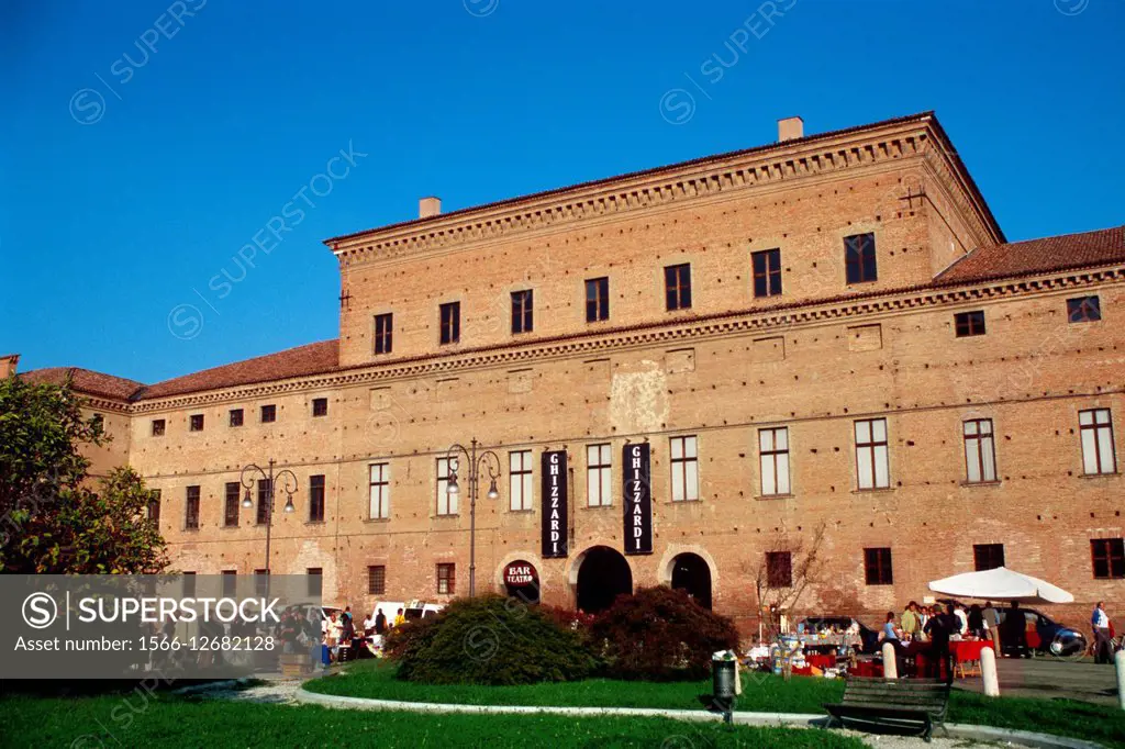 Italy, Emilia Romagna, Gualtieri, Piazza Bentivoglio Square, Bentivoglio Palace. . . . .