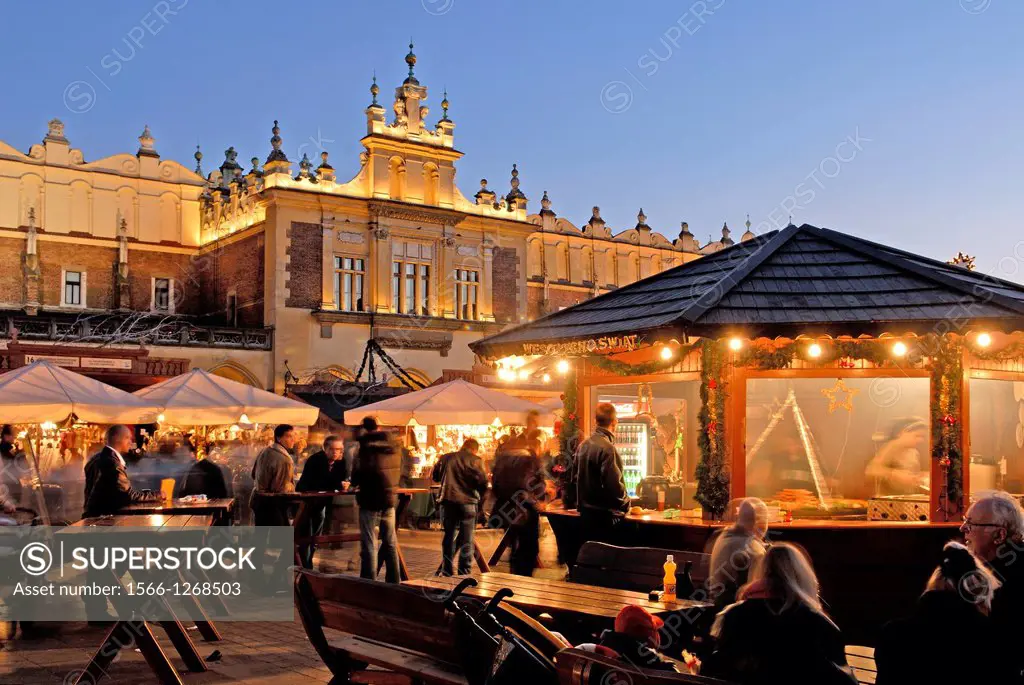 Christmas market at the Main market square, Krakow, Poland, Central Europe