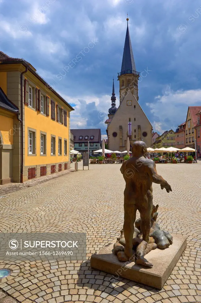 Weikersheim, Marketplace, Market Square, , Saint George´s church, Main-Tauber district, Romantic Road, Romantische Strasse, Baden-Württemberg, Germany...