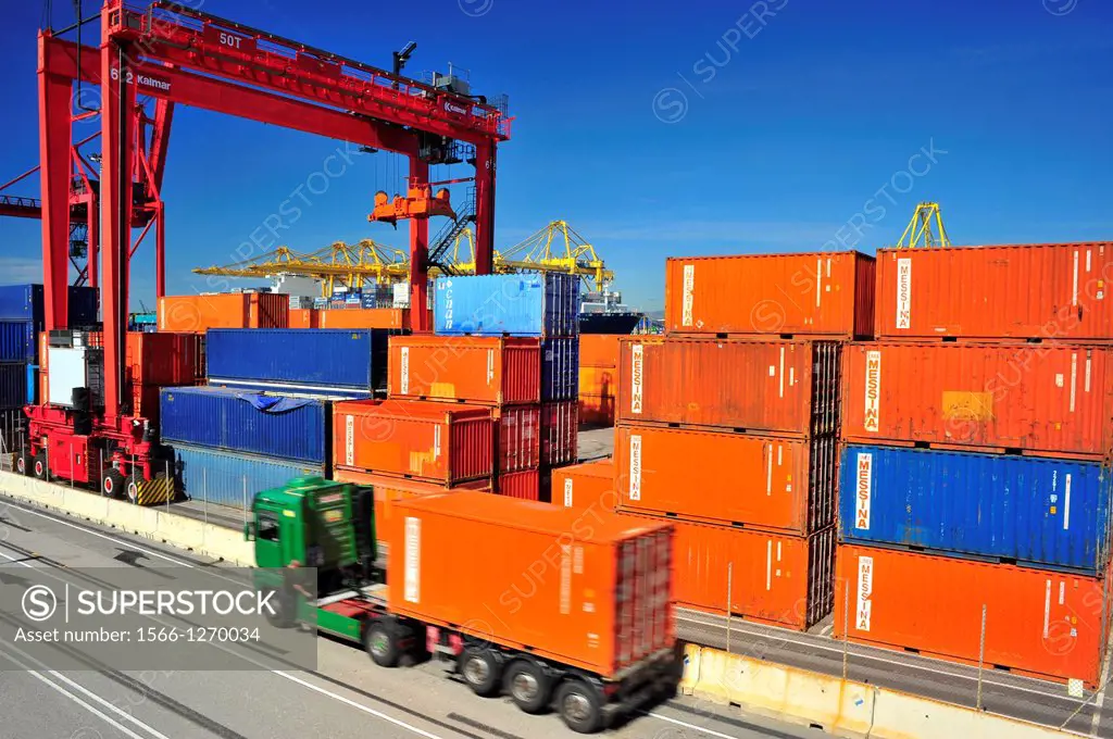 Loading, unloading and transportation of containers in the port of Barcelona, Barcelona, Catalonia, Spain.