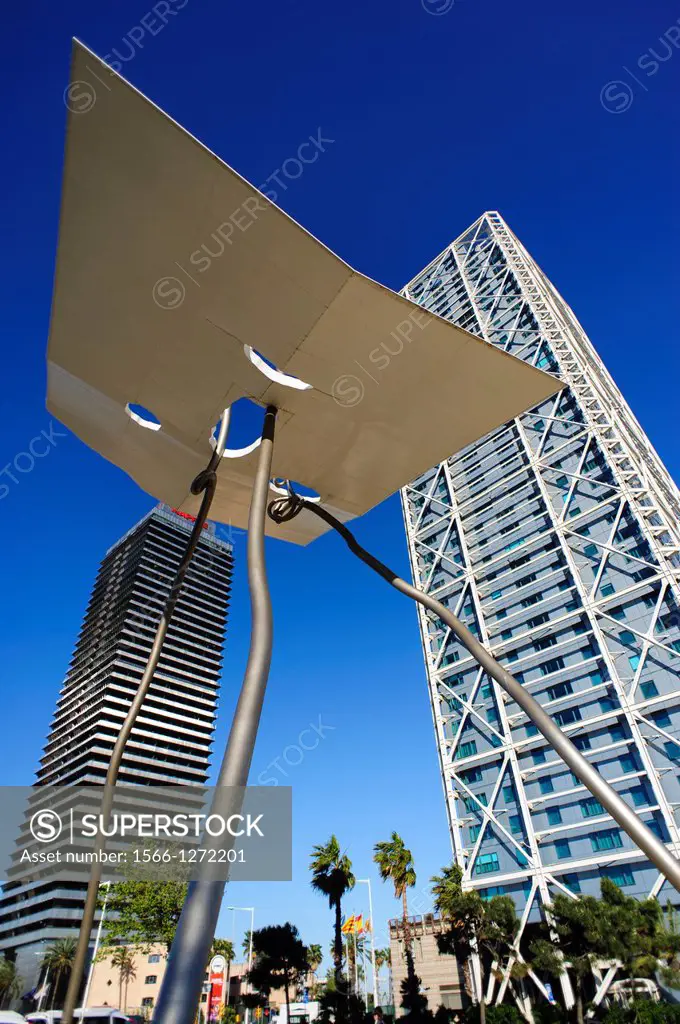 Mapfre tower and Hotel Arts with the David and Goliath sculpture in Barcelona, Spain