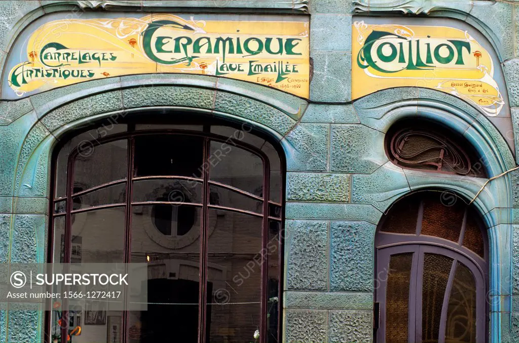 Art Nouveau style facade of the Maison Coillot, Lille, Nord department, Nord-Pas-de-Calais region, France, Europe