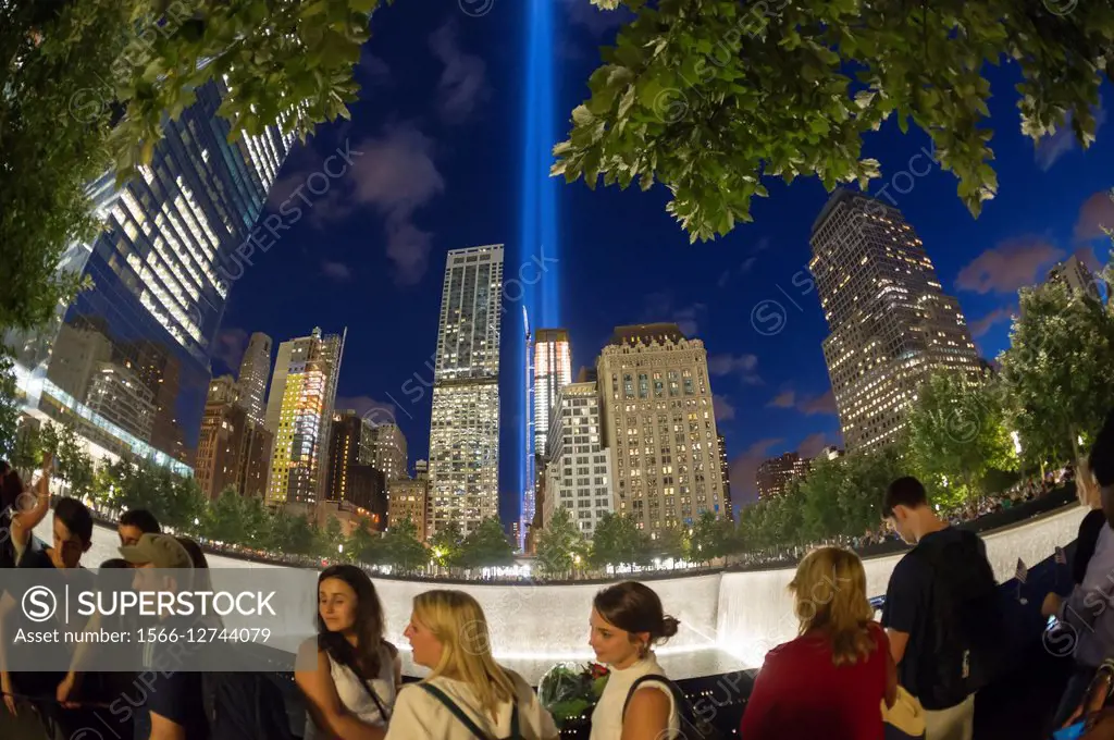 The Tribute in Light shines over the 9/11 Memorial in New York on September 11, 2015 for the 14th anniversary of the September 11, 2001 terrorist atta...