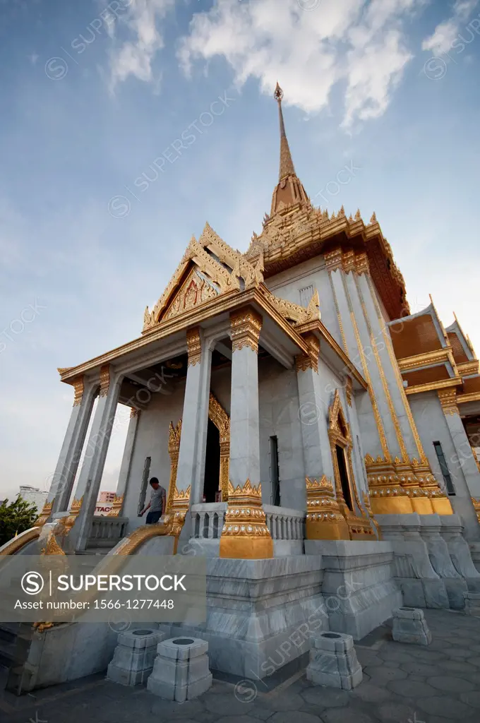 Wat Traimit temple in Bangkok. Thailand, Bangkok, Wat Traimit.