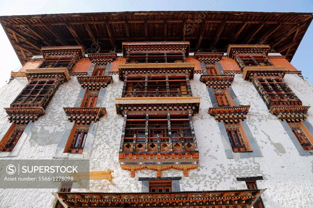 Bhutan (kingdom of), District of Paro, the City, the Dzong built in 1646 by the famous Shabdrung Namgyel, burnt in 1907 and rebuilt later on in an ide...