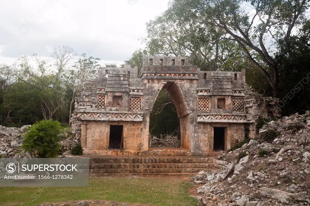 Mayan arqueological site Labná, Peninsula Yucatan, Mexico.