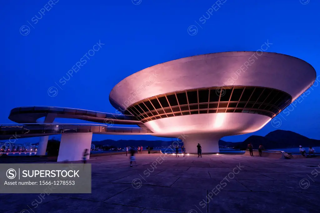 Niemeyer Museum of Contemporary Arts at night, Niteroi, Rio de Janeiro, Brazil.