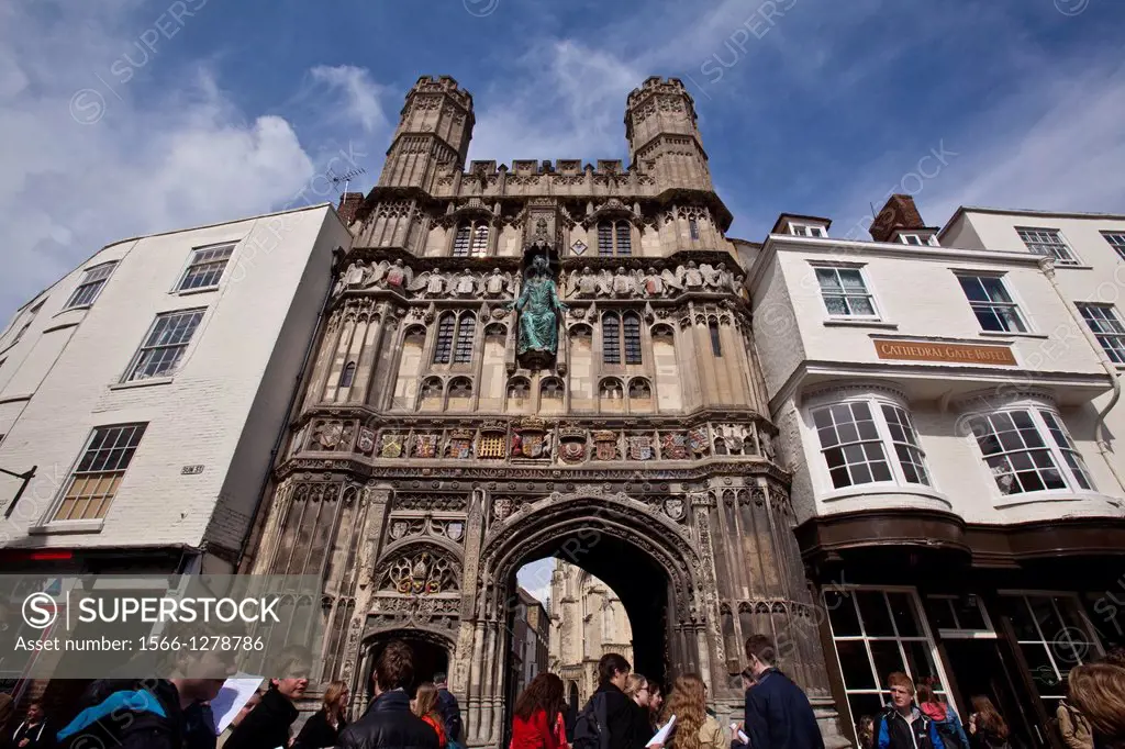 Christ Church Gate, Entrance To Canterbury Cathedral, Canterbury, Kent, Uk.
