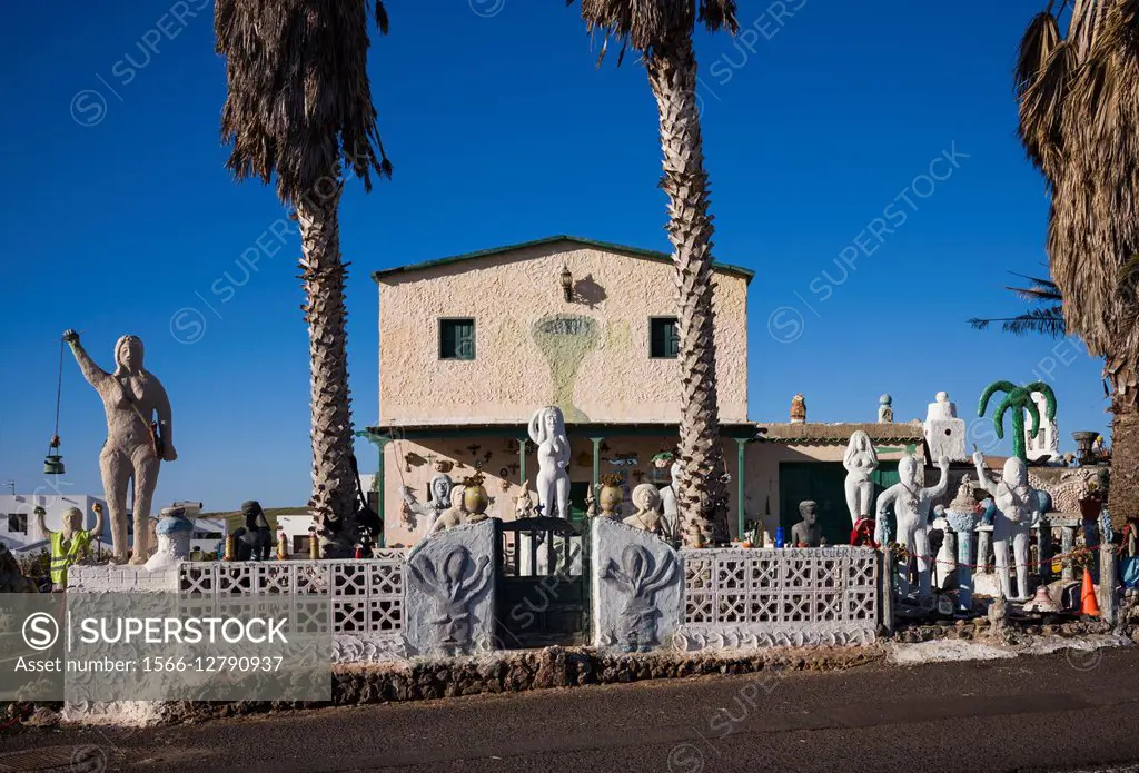 Spain, Canary Islands, Lanzarote, Teguise, outdoor folkart sculpture park.