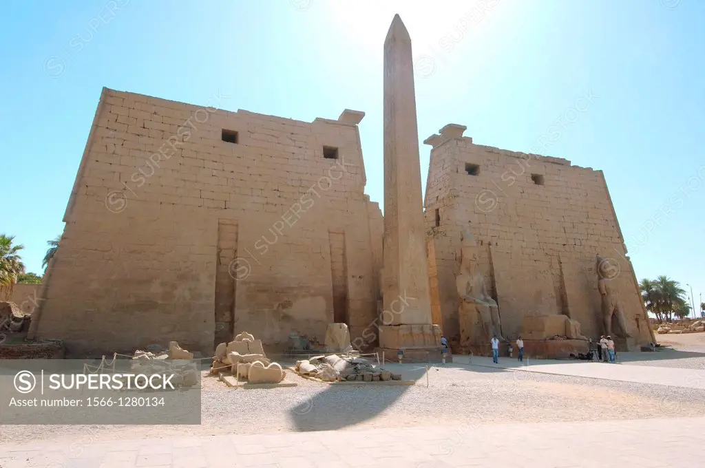 Luxor Temple Complex, Luxor (Thebes), Egypt, Africa.