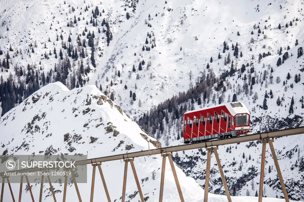 Olympia Express at Axamer Lizum, ski station at Innsbruck, Tyrol, Austria, Europe.