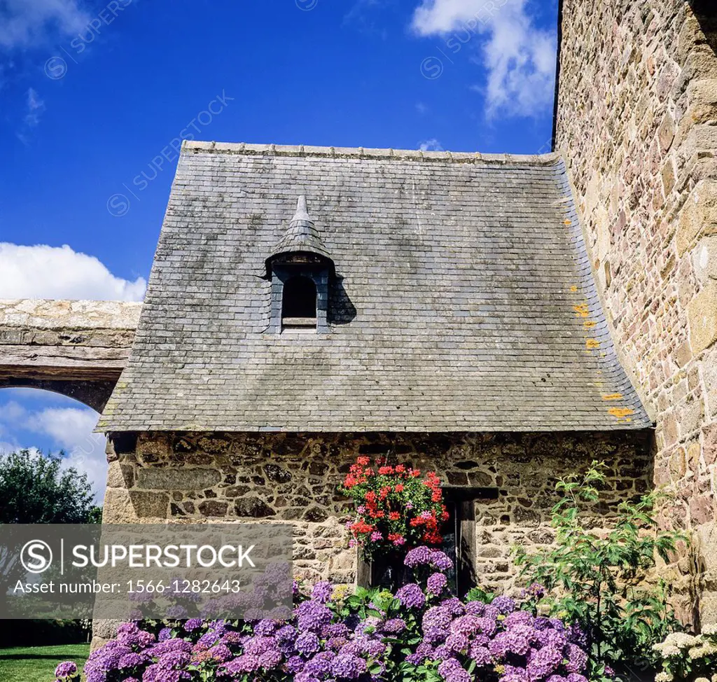 Barn at ´La Roche-Jagu´ castle 15th Century Brittany France.