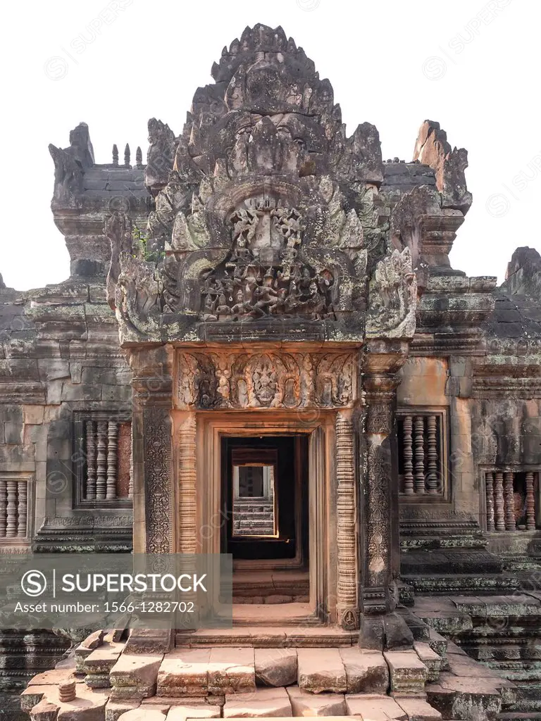Banteay Samre is a temple at Angkor, Cambodia located east of the East Baray. Built under Suryavarman II and Yasovarman II in the early 12th century, ...