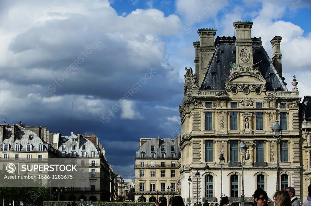 Building next to the Jardin des Tuileries. Paris, France