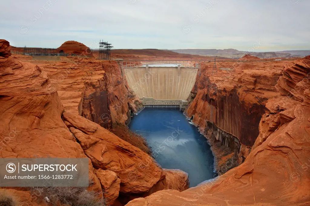 The Glen Canyon Dam backs up the Colorado River to form Lake powell in Arizona.