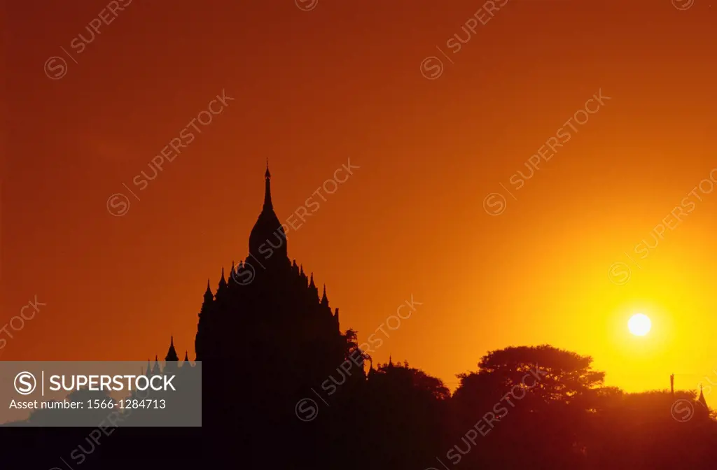 Silhouette of a temple in Bagan during the sunset