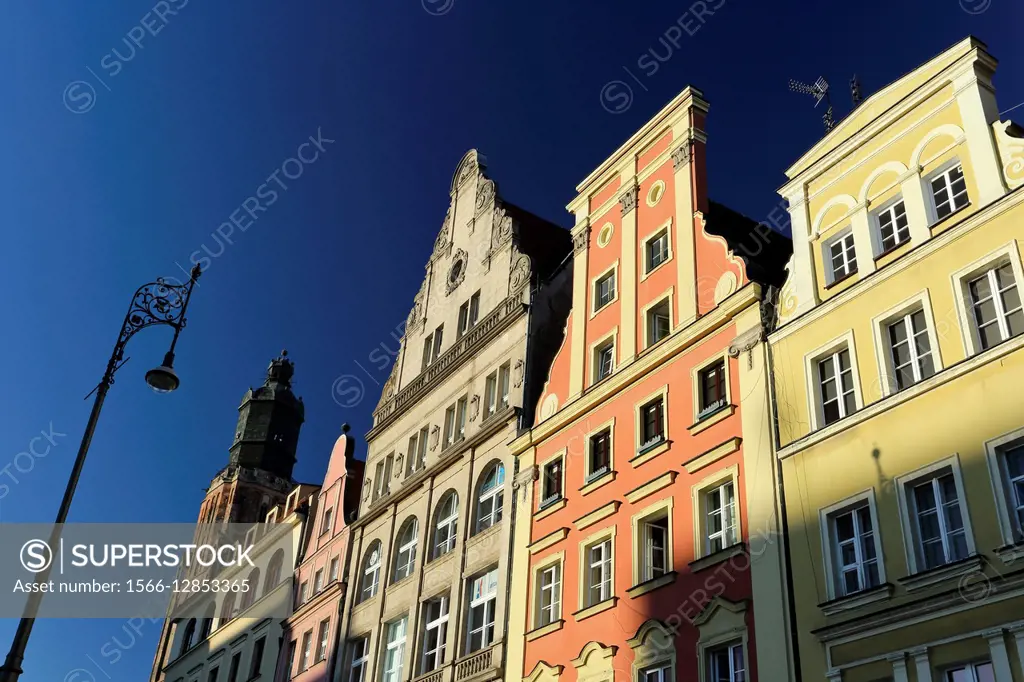 Buildings at Market Square with the tower of Saint Elizabeth´s Church in background in Wroclaw, Poland