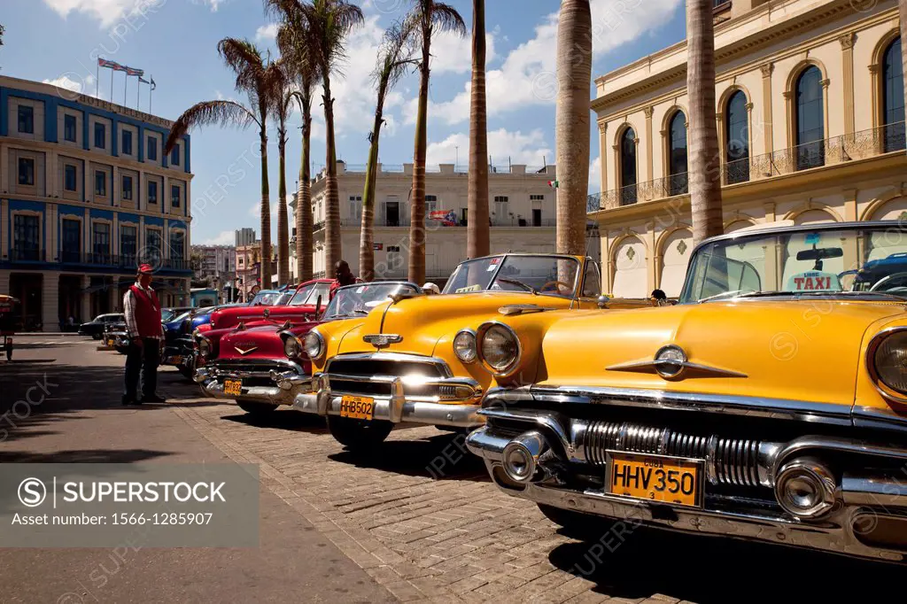 vintage US cars from the 50`s in the streets of Havana, Cuba, Caribbean.