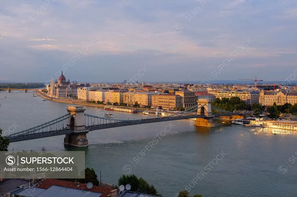 View of Pest, the Danube river and the Chain bridge, Széchenyi hid, from the Buda Castle, Budapest, Hungary, Europe