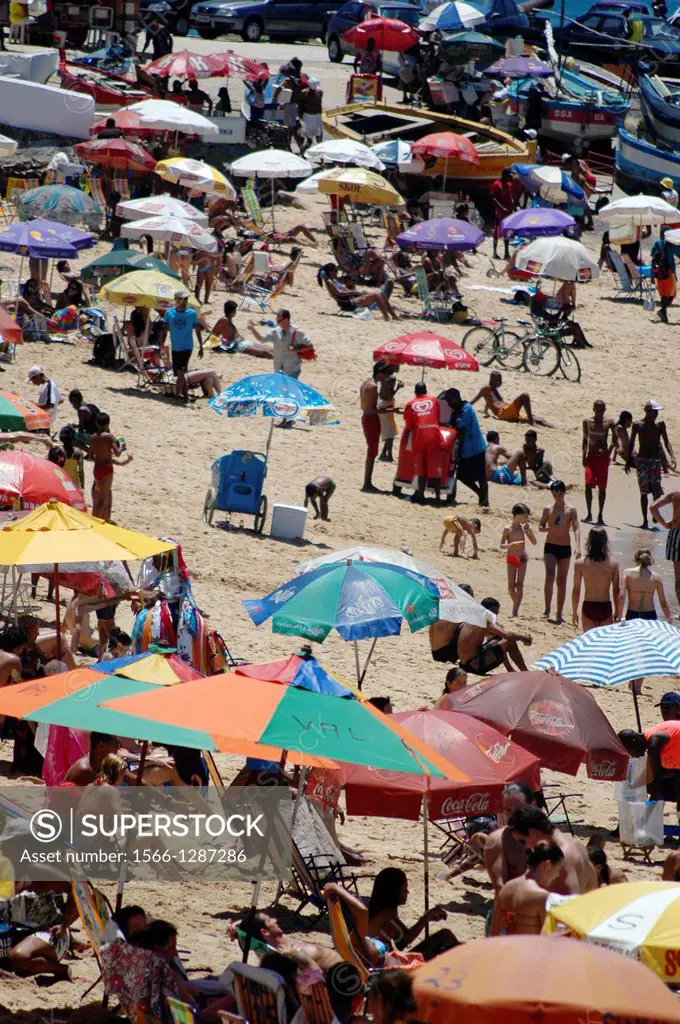 Salvador de Bahia, Bahia, Brazil, crowd at Praia da Barra