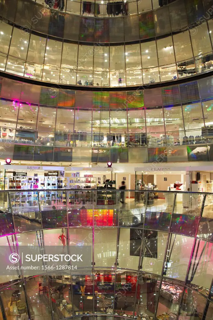 Galeries Lafayette by architect Jean Nouvel in Berlin