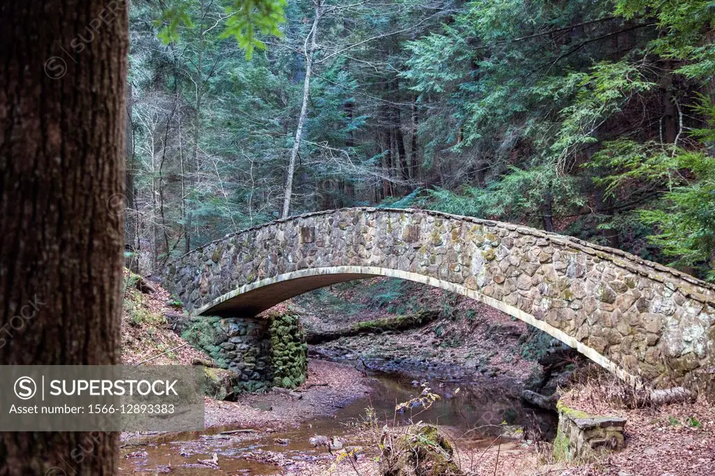 Logan, Ohio - The Old Man´s Cave area at Hocking Hills State Park. Trails and bridges in the area were built during the Great Depression by members of...
