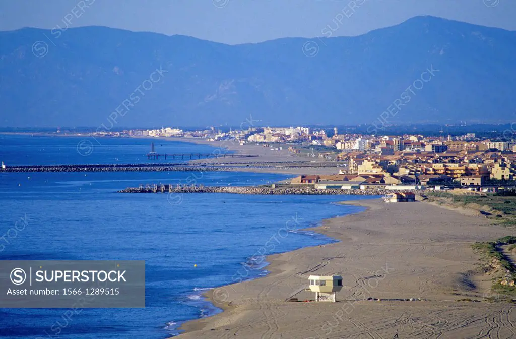 Beach on Radieuse coast with Port Leucate and Port Barcares, Aude/Eastern Pyrenees, Languedoc-Roussillon, France