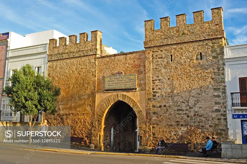 Puerta de Jerez, old town wall, Tarifa, Cadiz Province, Andalucia, Spain.