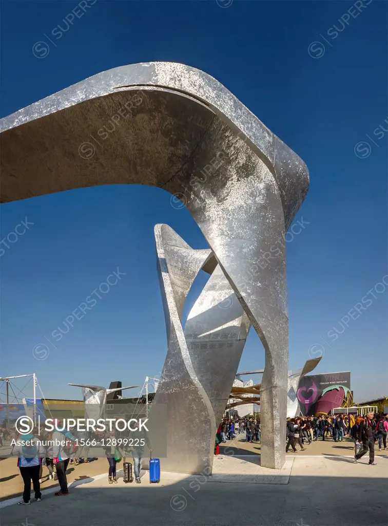 MILAN, ITALY - October 19, EXPO 2015, foreshortening of glittering sculptures in the main square of exhibition, shot on oct 19 2015 Milan, Italy.