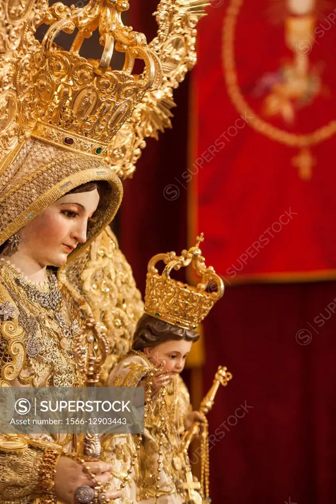 Close-up image of Our Lady of the Rosary (Virgen del Rosario), an anonymous carving from the 18th century, San Martin church, Carrion de los Cespedes,...