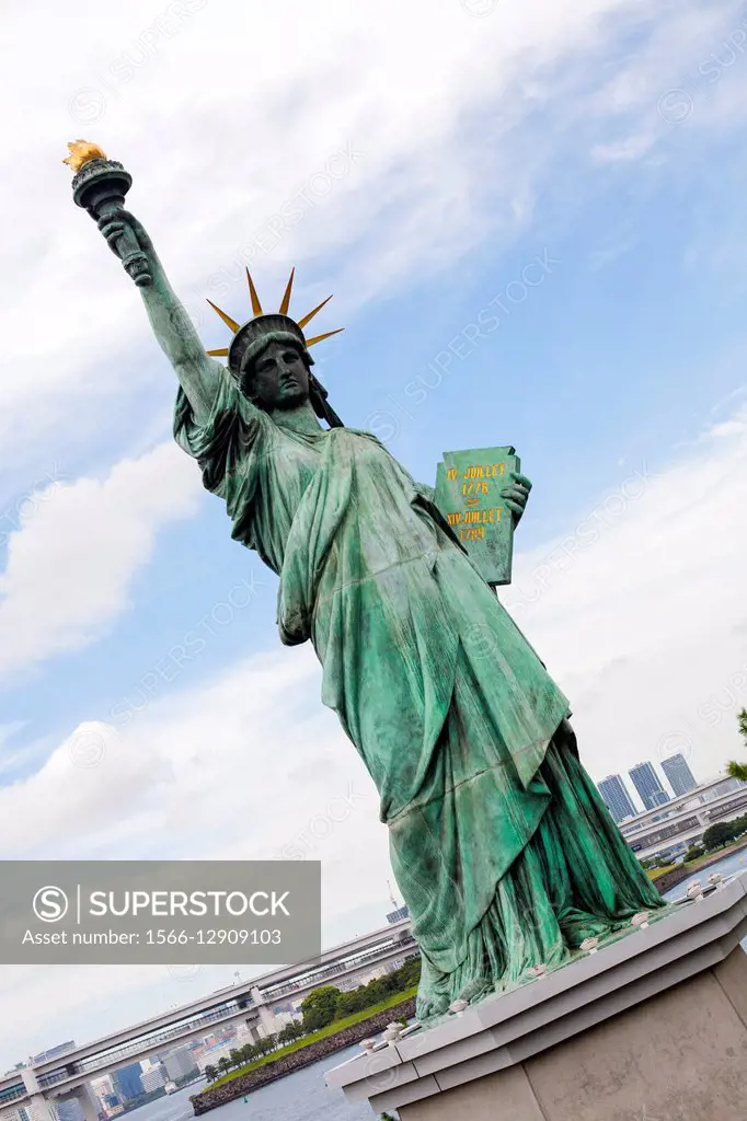 Copy of Statue of liberty in District of Odaiba, an artificial island in Tokyo, Japan