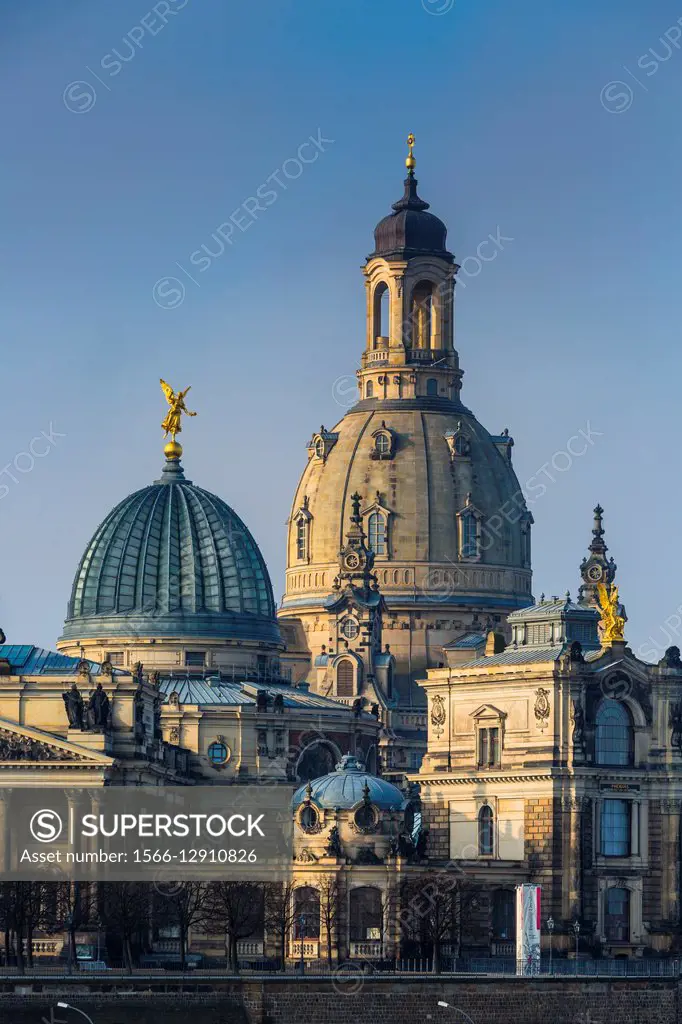 Beautiful cupola of the Dresden Academy of Fine Arts and the Dresden Frauenkirche at sunset, Dresden, Saxony, Germany, Europe
