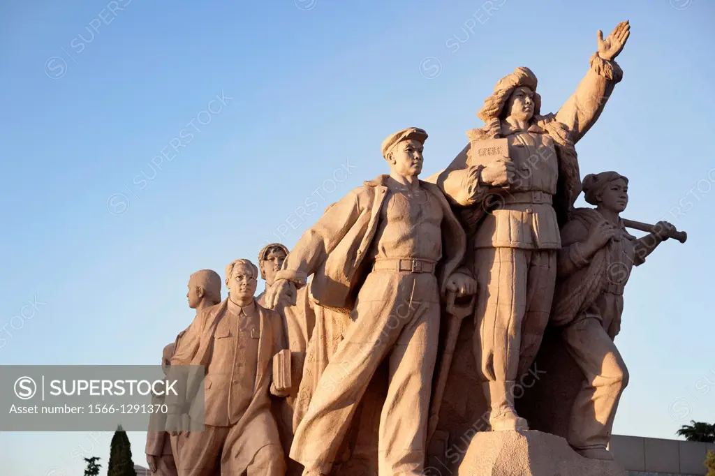 Statue of the workers in Tiananmen Square.
