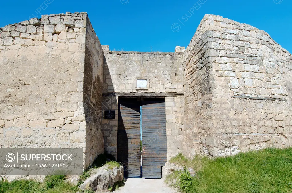 The main gate, Cufut Qale, Chufut-Kale Jewish Fortress Crimea, Ukraine, Eastern Europe.