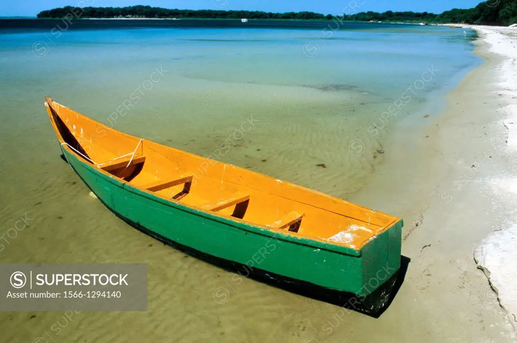 Fisher Boat; Ssese Island; Beach; Landscape; northwestern part of Lake Victoria; Uganda.